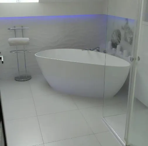 Nad Morzem Dom Wierzchucino